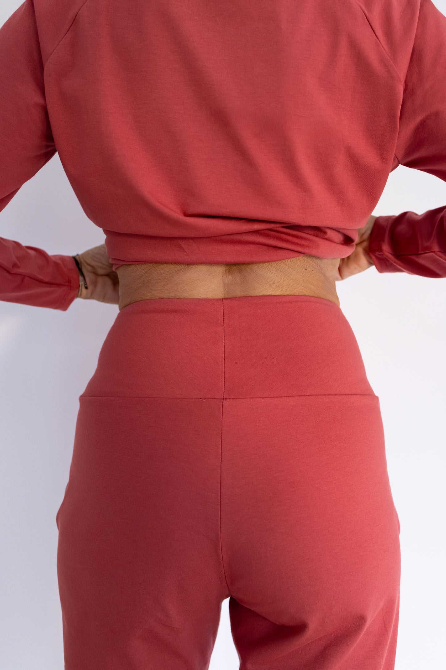 Camiseta Nature y Pantalon Origen Granada