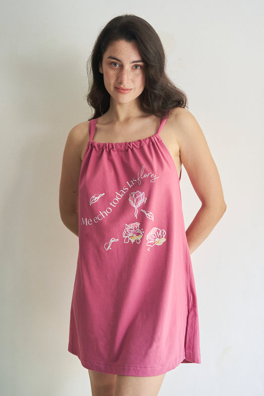 Camisón corto 'Me echo todas las flores'